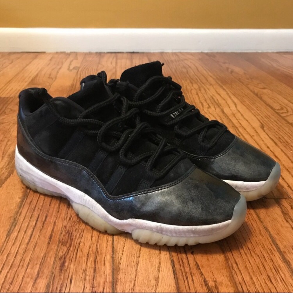 Nike Air Jordan 11 Low “Barons”